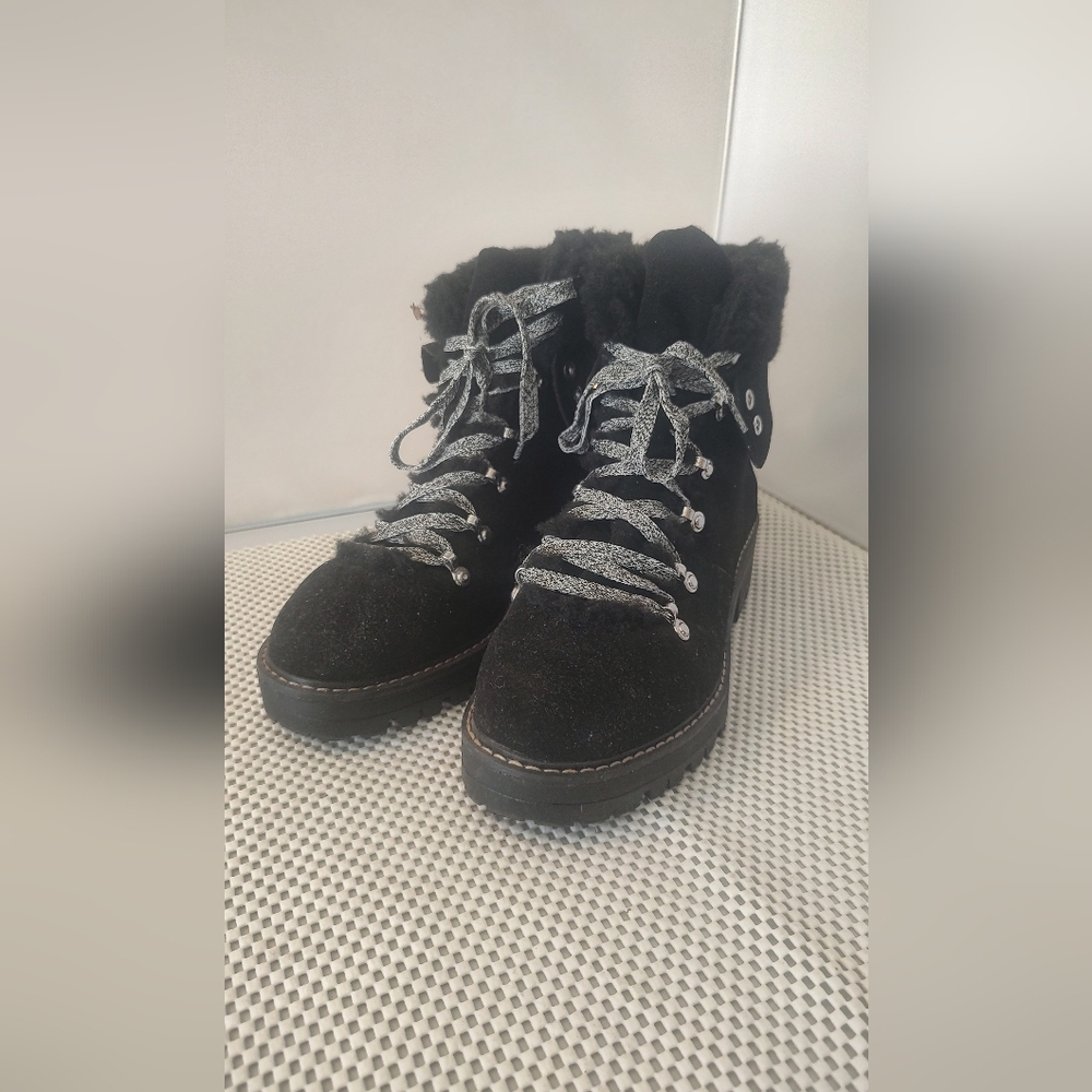 Time and Tru Women's Size 10 Booties Shoes